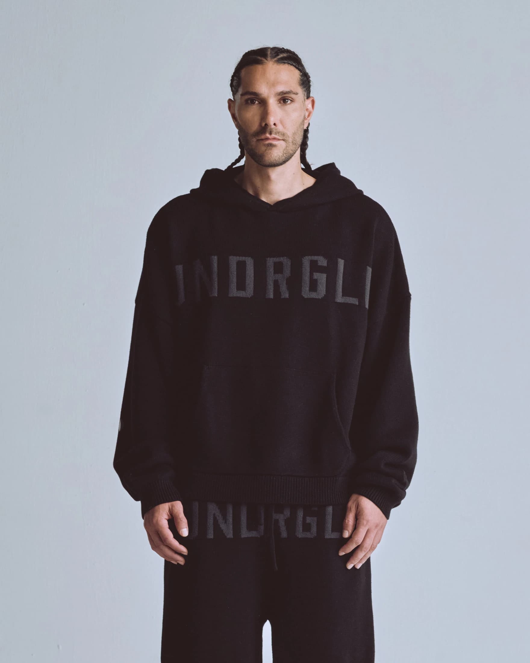 Basics UNDRGLD Knitted Hoodie Black - imagen 2