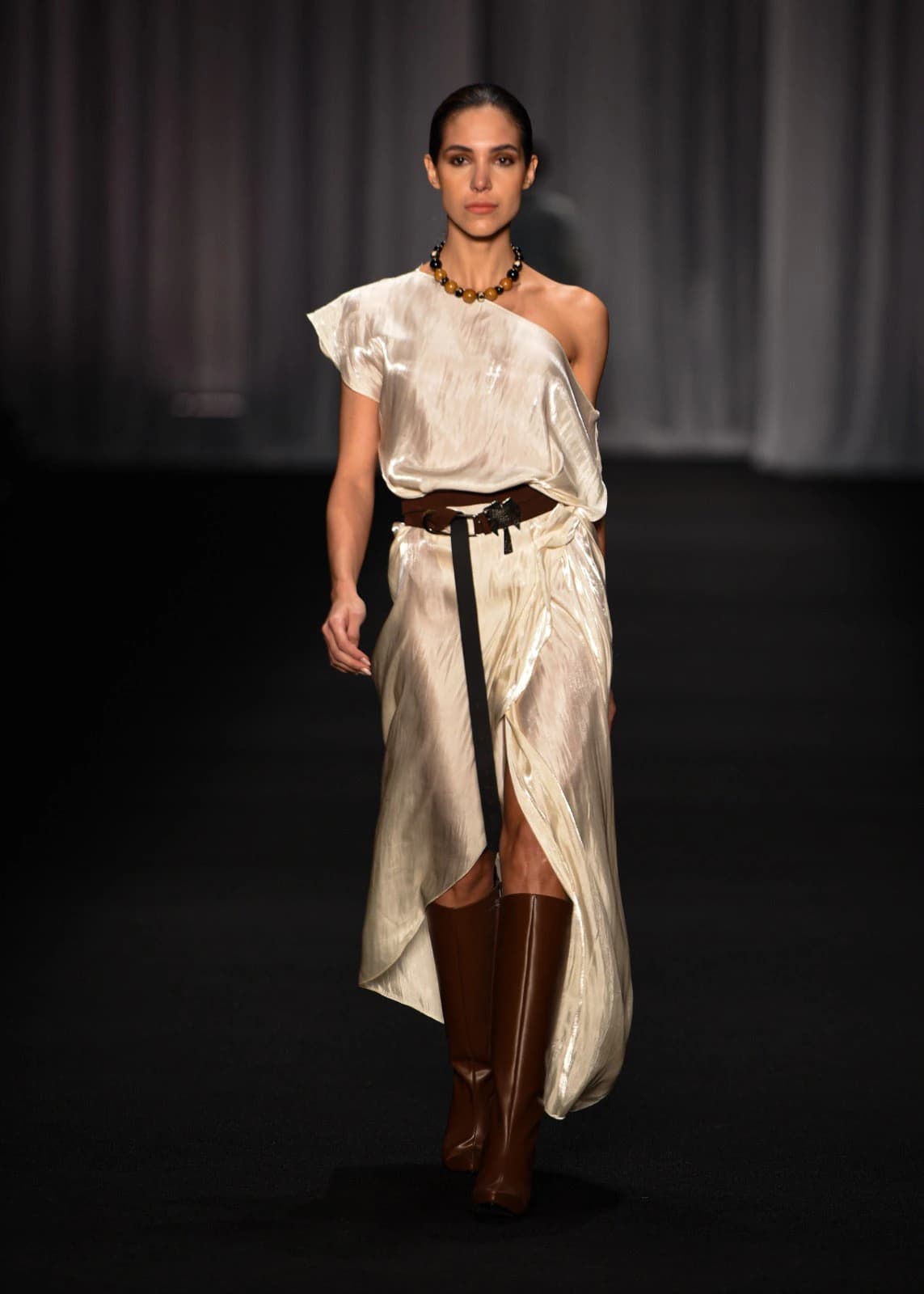 "EL ORIGEN" BELT COCOA X ANTHIAS - imagen 3