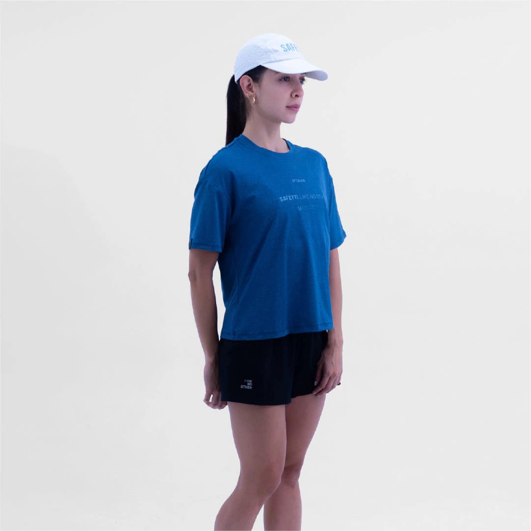 CAMISETA LIFESTYLE MANGA CORTA ROAM OVERSIZE BLUE PARA MUJER - imagen 3