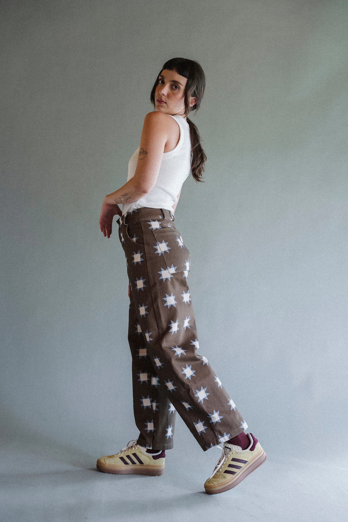 Pantalón ESTRELLAS - imagen 2