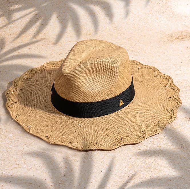 Flower hat - imagen 1
