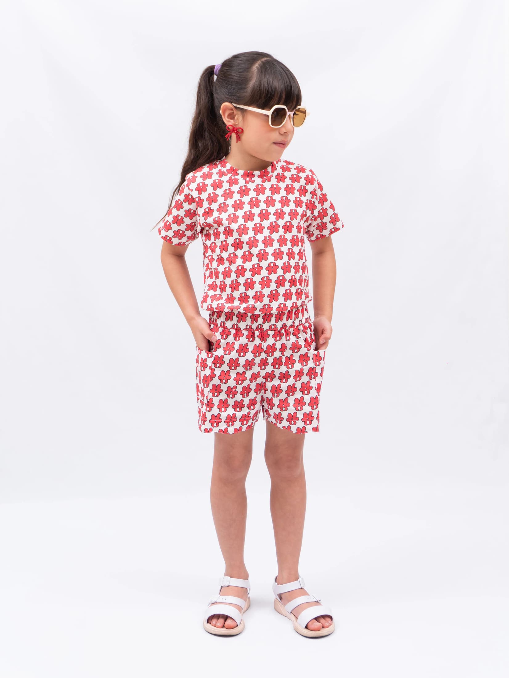 Short Ondas Flores Rojas