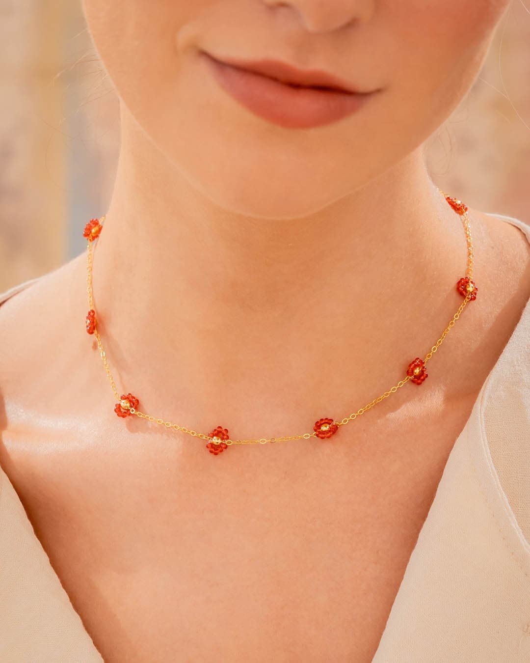 Choker Flores Rojas + Aretes - imagen 1