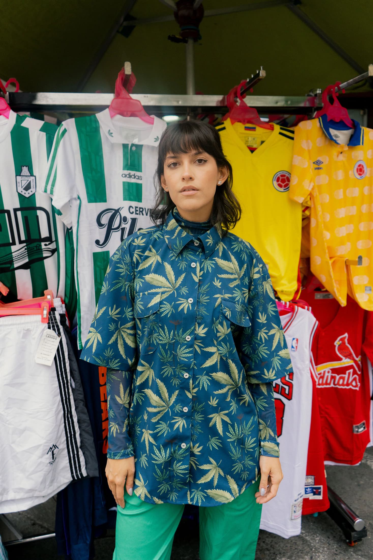 Camisa Desatín Cannabis