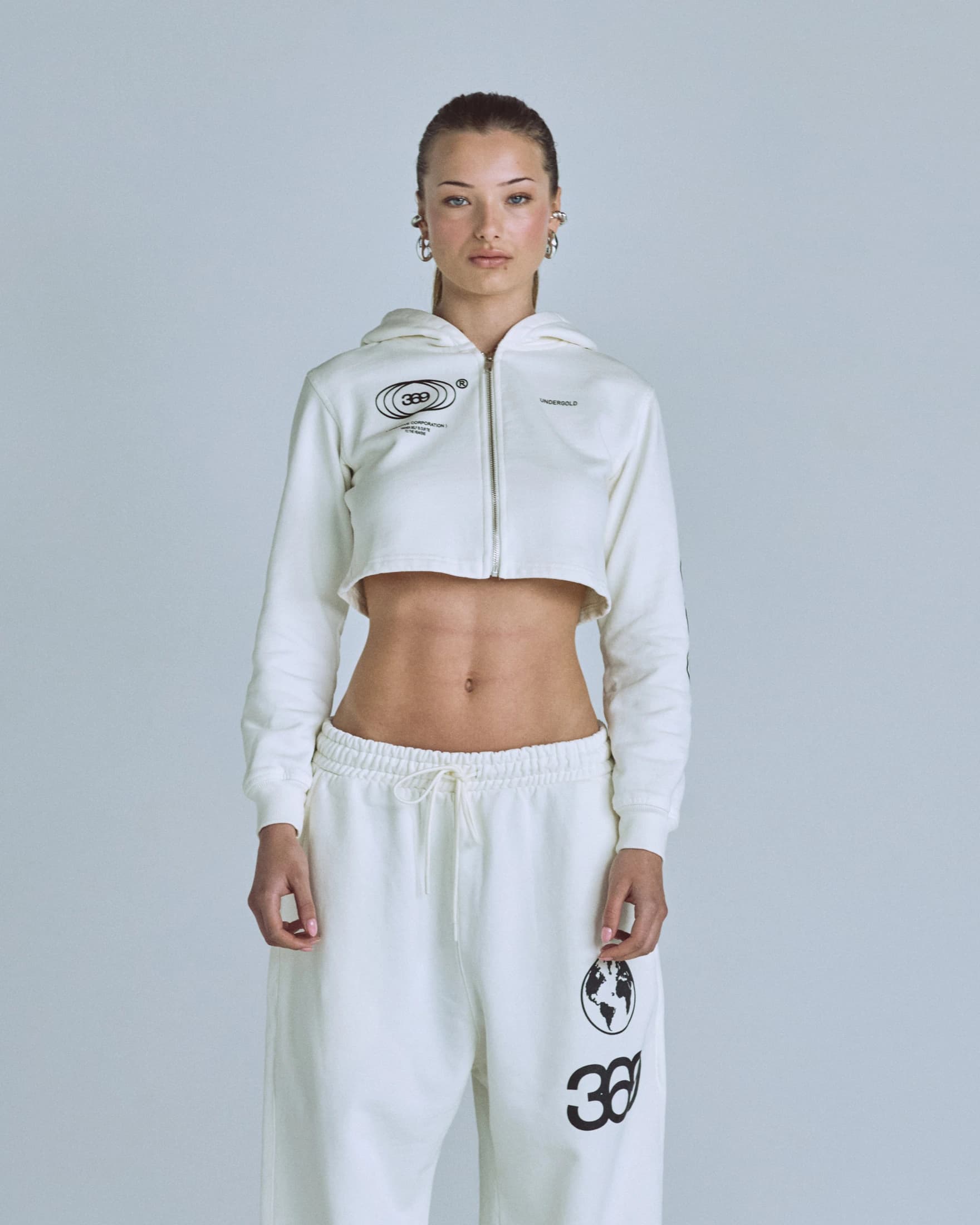 W Golden Heritage Slim Fit Zip Up Cropped Hoodie White - imagen 2