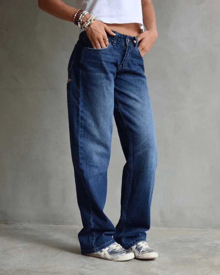 JEAN EXTRA LOW STRAIGHT FIT CROC BEIGE STARS AZUL - imagen 7