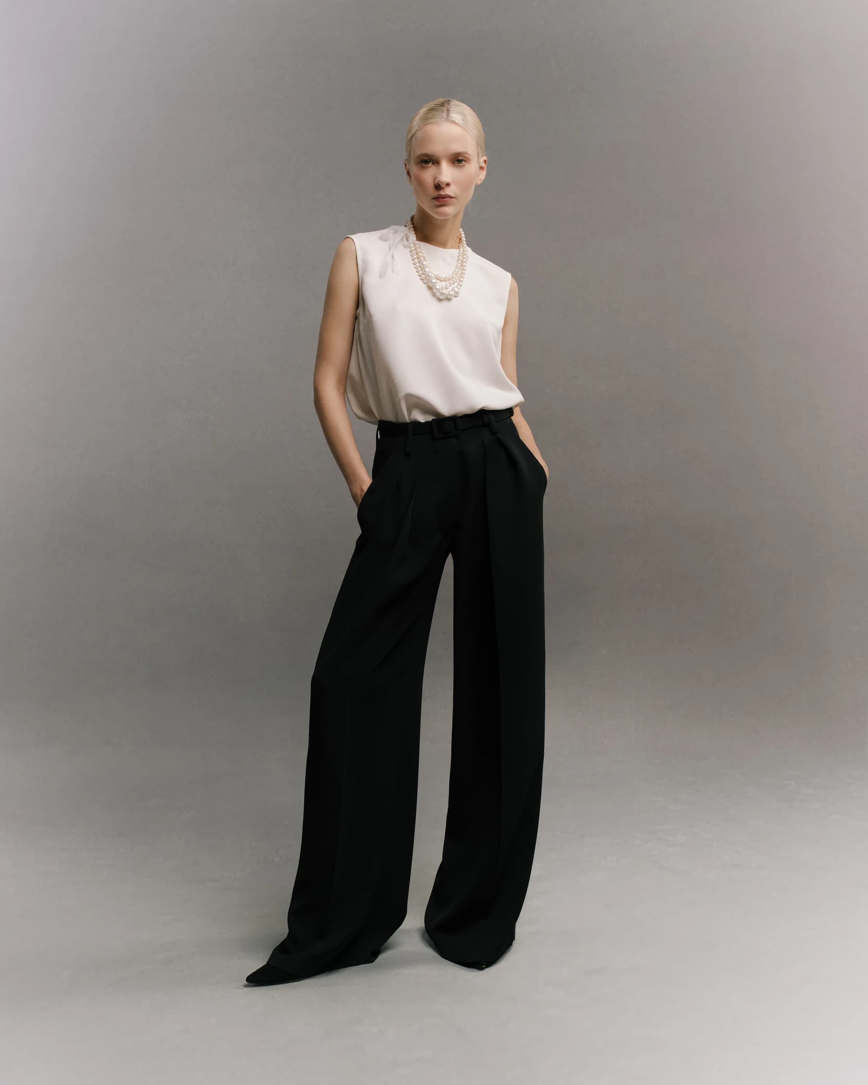 High-Rise Double-Pleated Wide-Leg Pants - imagen 1