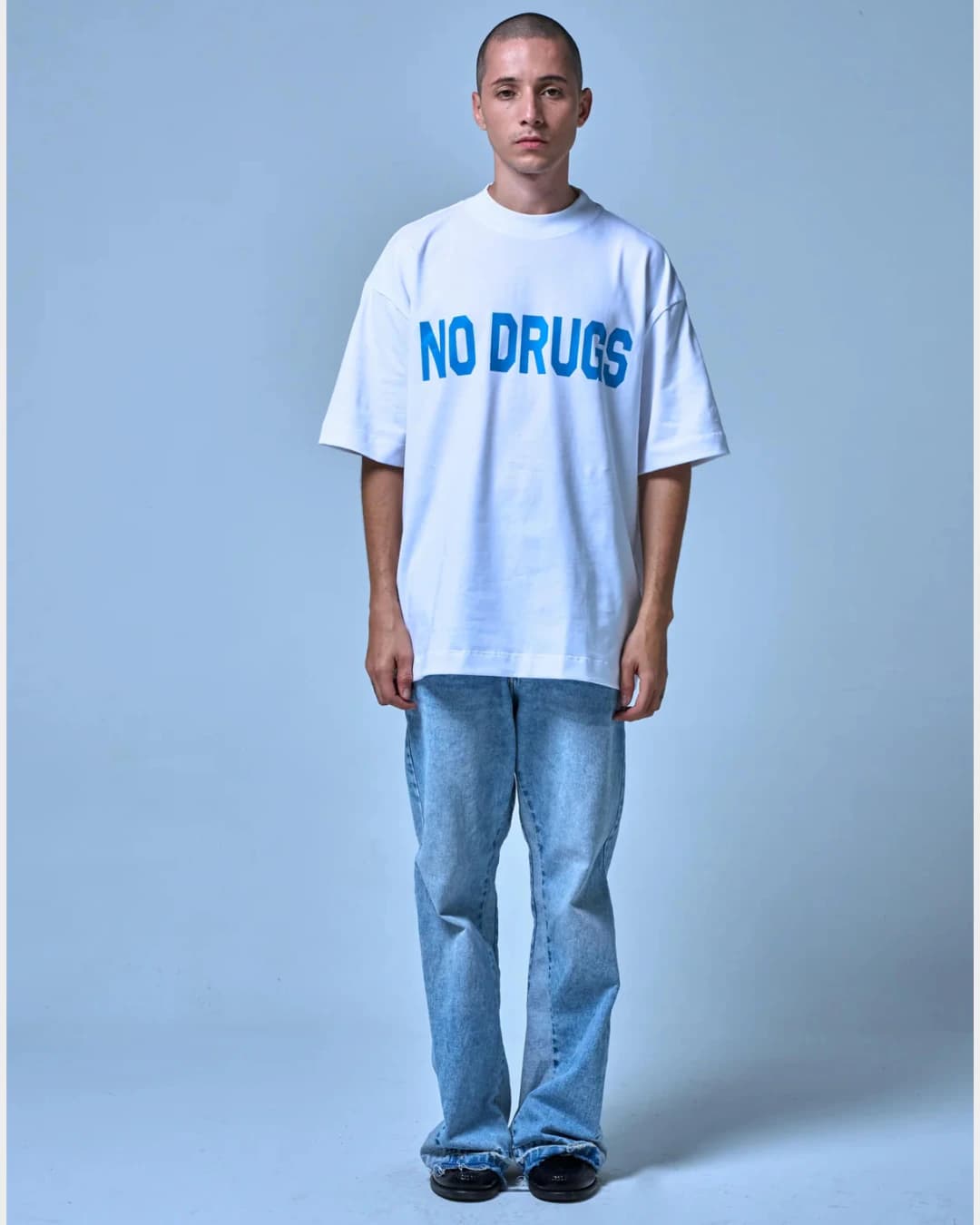NO DRUGS WHITE T-SHIRT - imagen 2