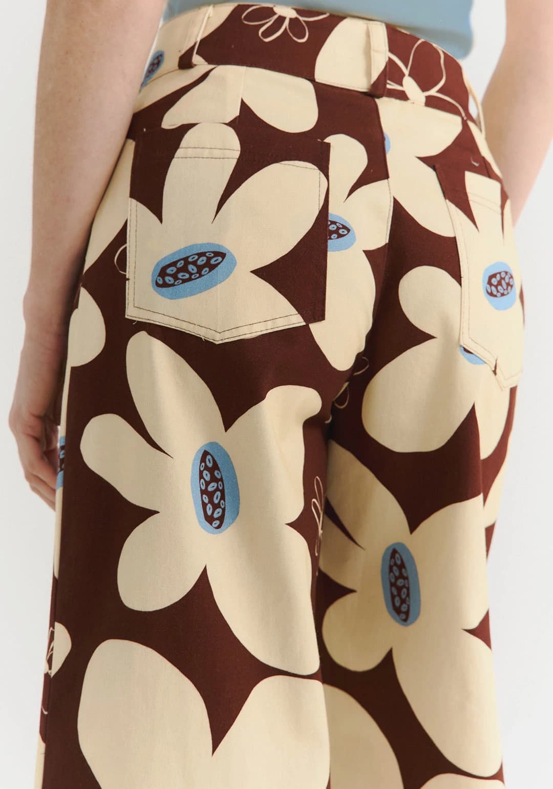 Pantalón Daisy Cocoa - imagen 3