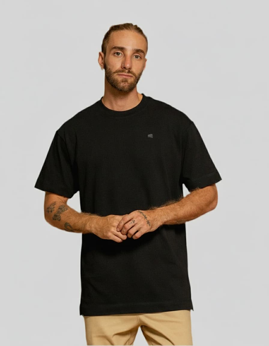 Camiseta Basic Custom Negra - imagen 1