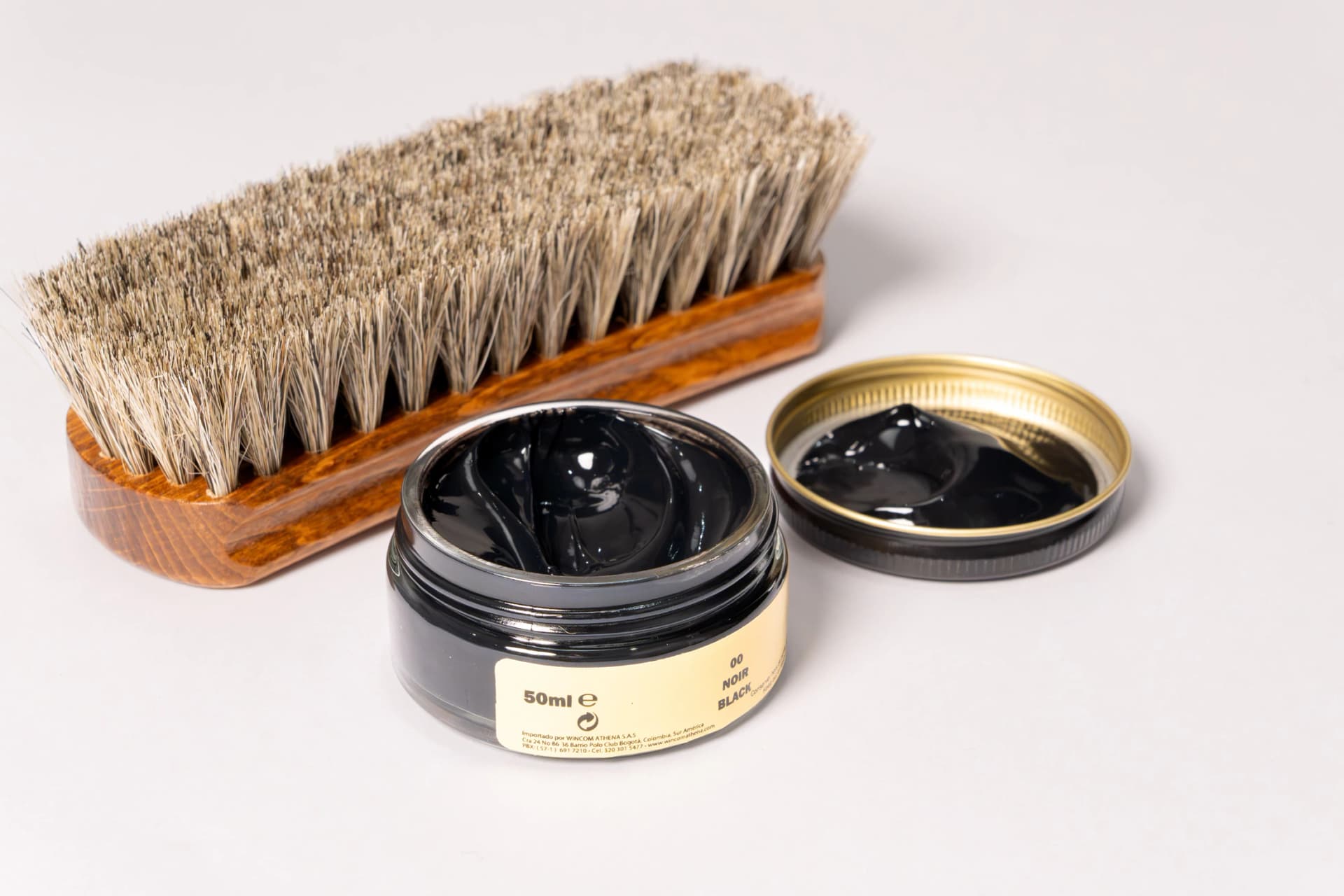 COMBO 5 : Shampoo - Impermeabilizante - Crema Esencial - Shoe Cream Negro y Marrón Oscuro - imagen 2