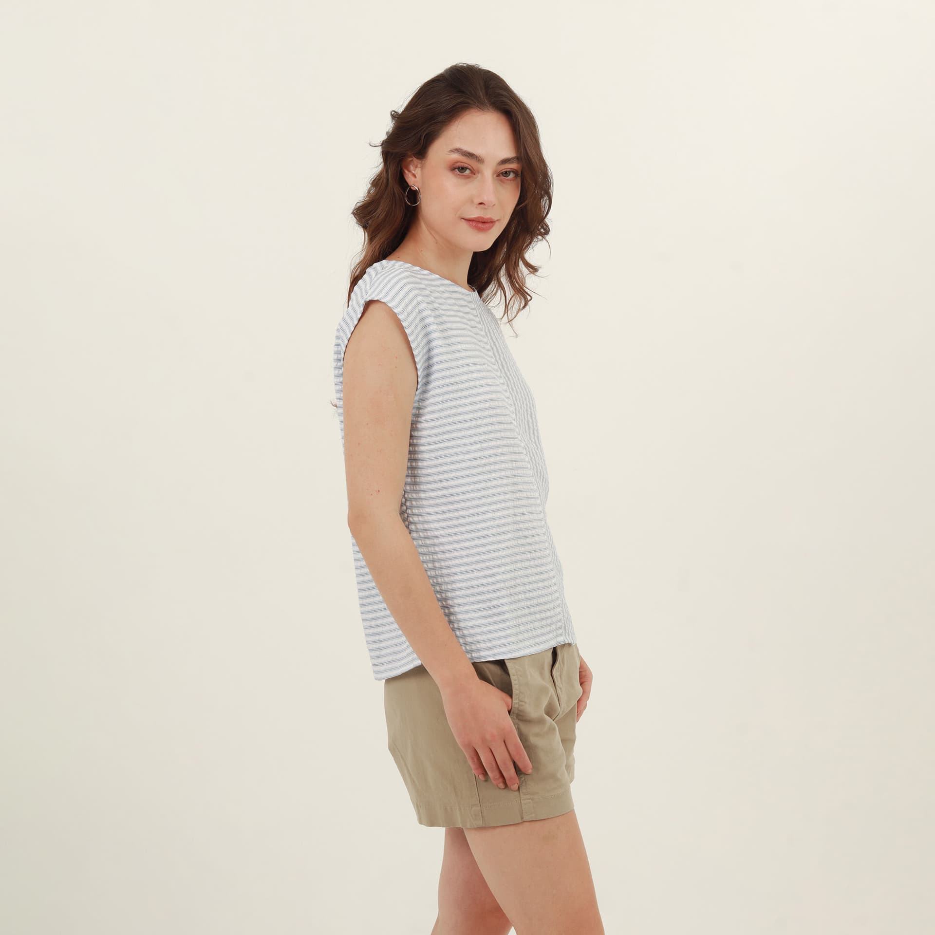 Blusa estampada cuello redondo manga sisa - imagen 3