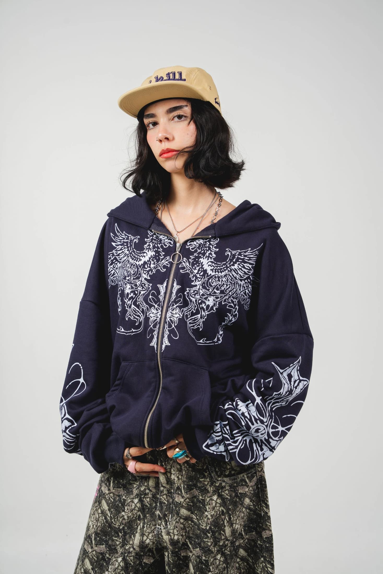 Hoodie Gryphon - imagen 2