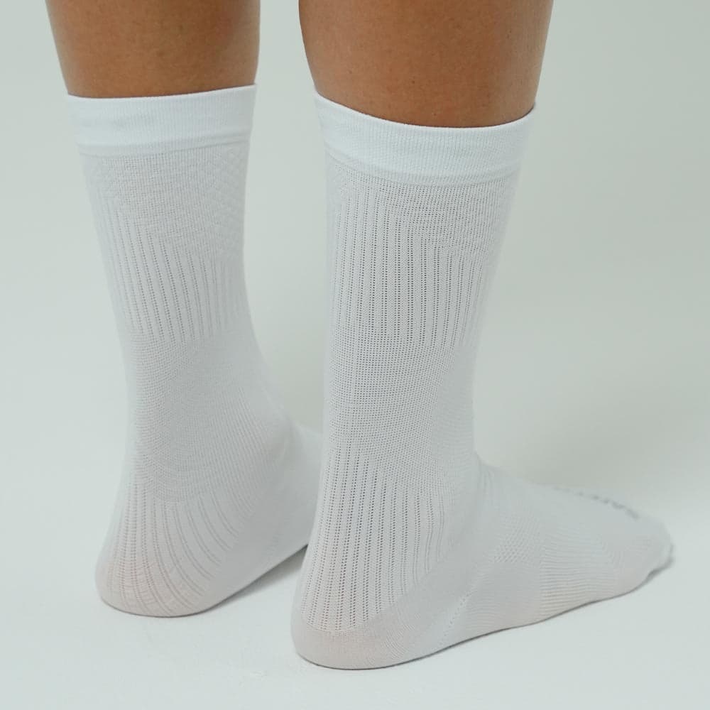 MEDIAS RUNNING PIERNA ELÁSTICA 8" BLANCO UNISEX - imagen 2