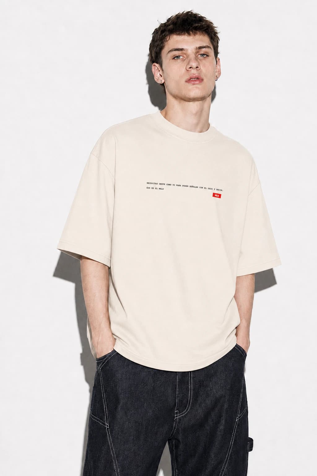 CAMISETA REGULAR BABYLON MARFIL NEA - imagen 2