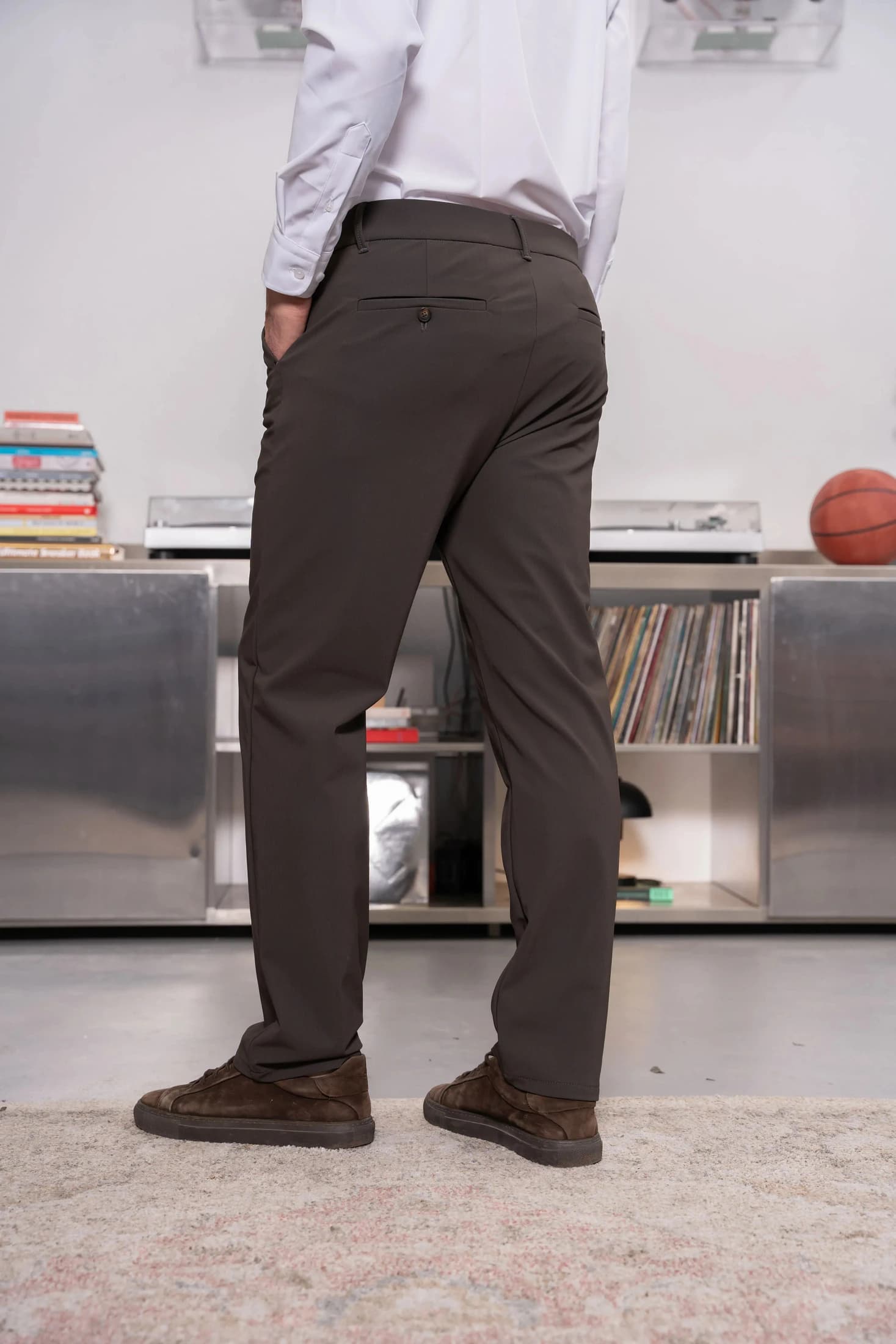 Pantalón Clean Fit Hombre Gris Oscuro - imagen 3