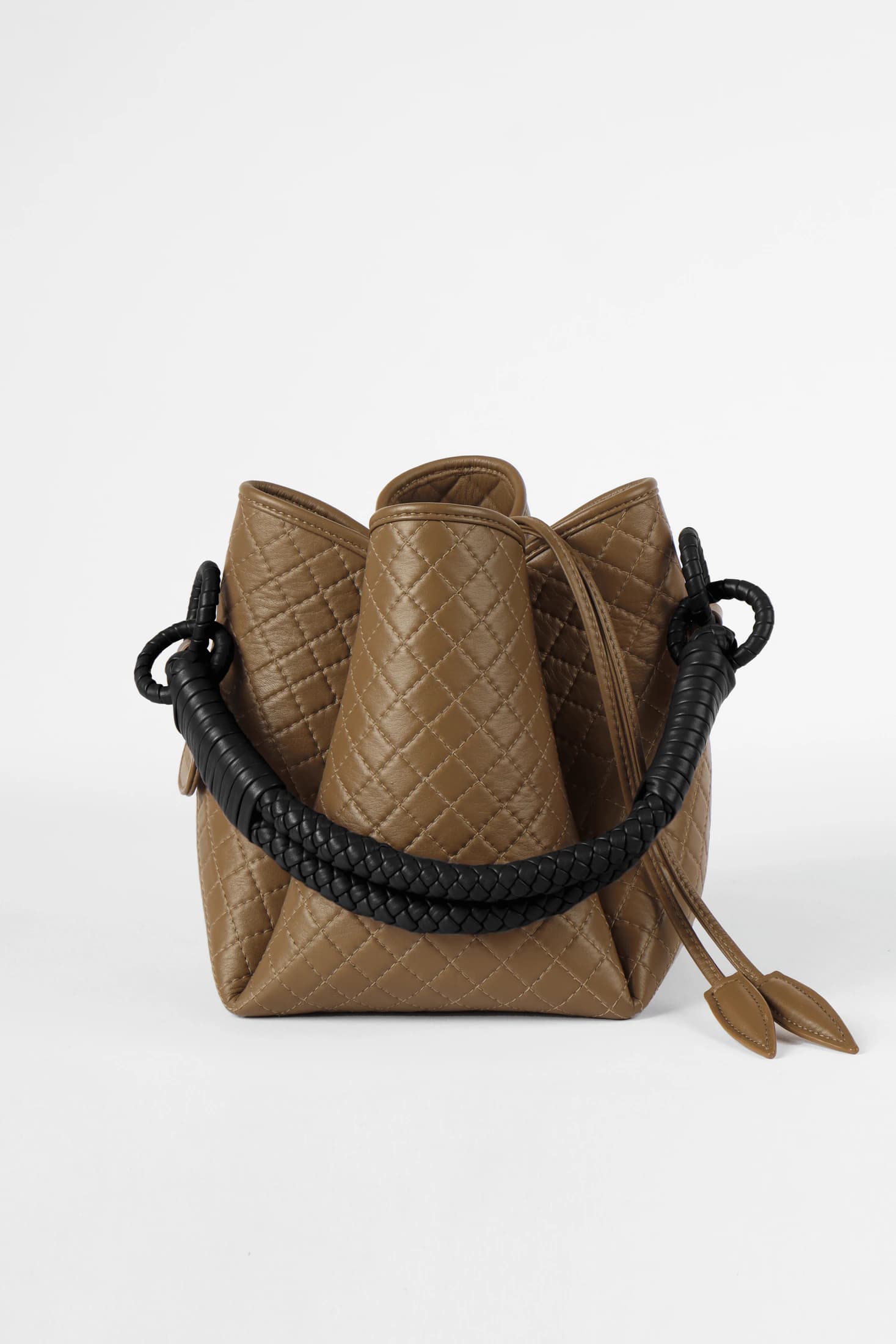 Tulip Bucket Bag, Olive & Black - imagen 1