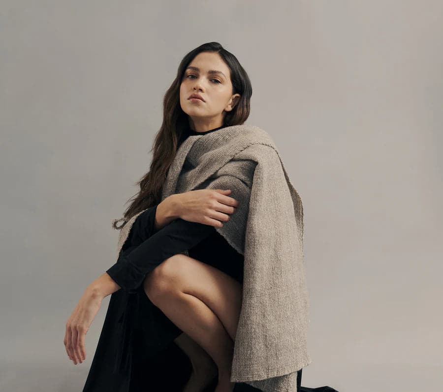 RUANA LA HILANDERA - imagen 1