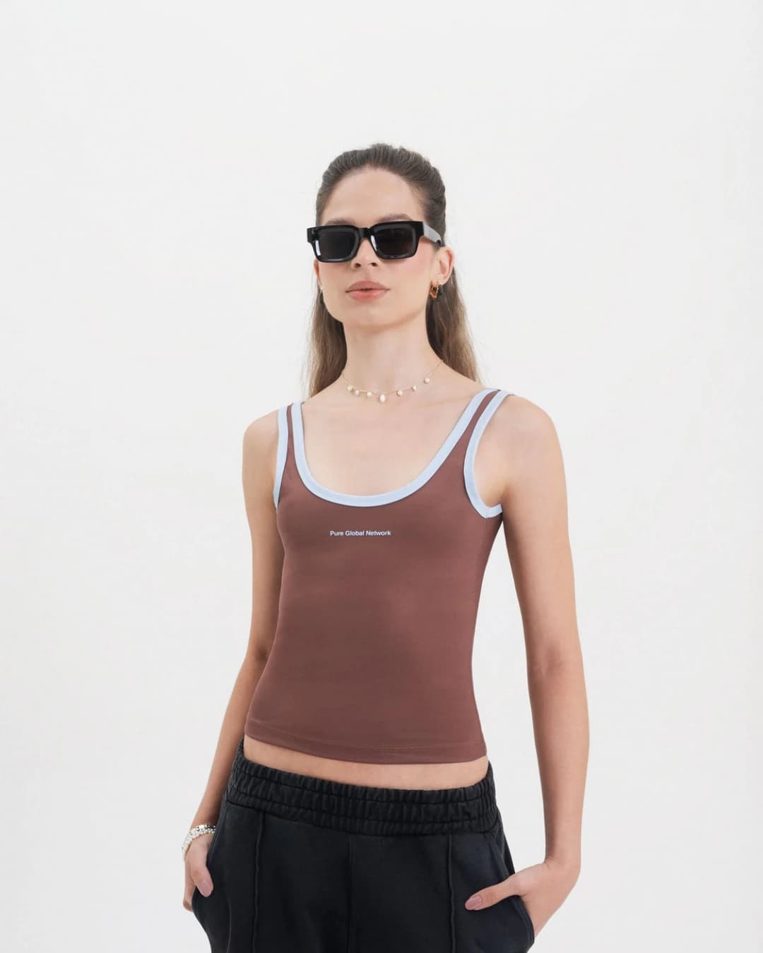 ACROSS THE LINES BROWN TANK TOP - imagen 2