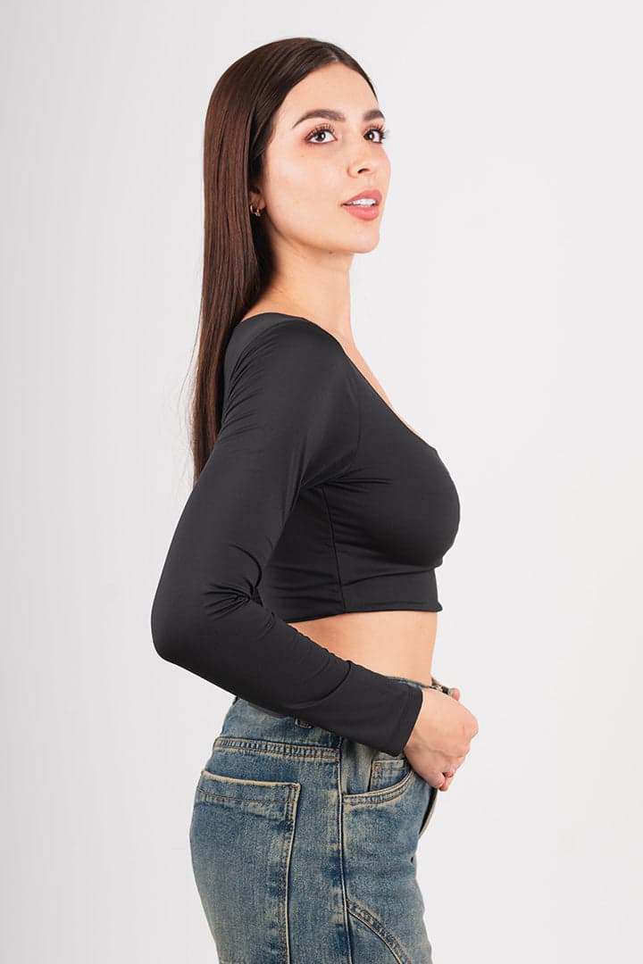 CROP TOP ESENCIALES  MANGA LARGA - imagen 16