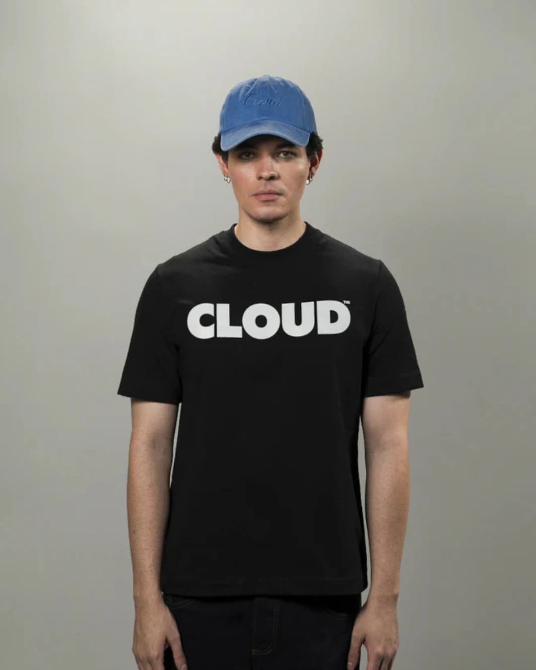 CAMISETA BLOCK BLANCO SOBRE NEGRO REGULAR FIT - imagen 3