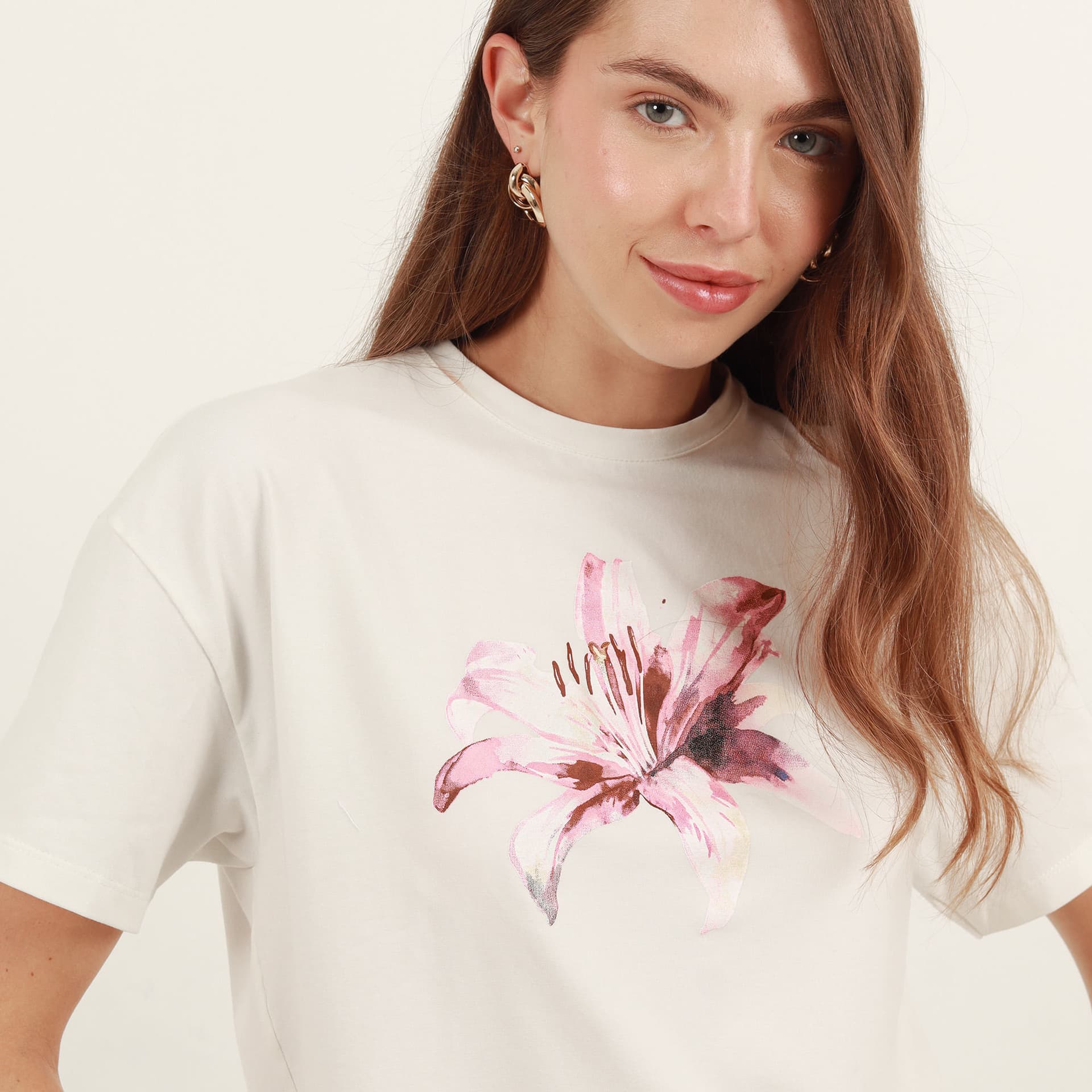 Camiseta cuello redondo manga corta con estampado Orquidea - imagen 3