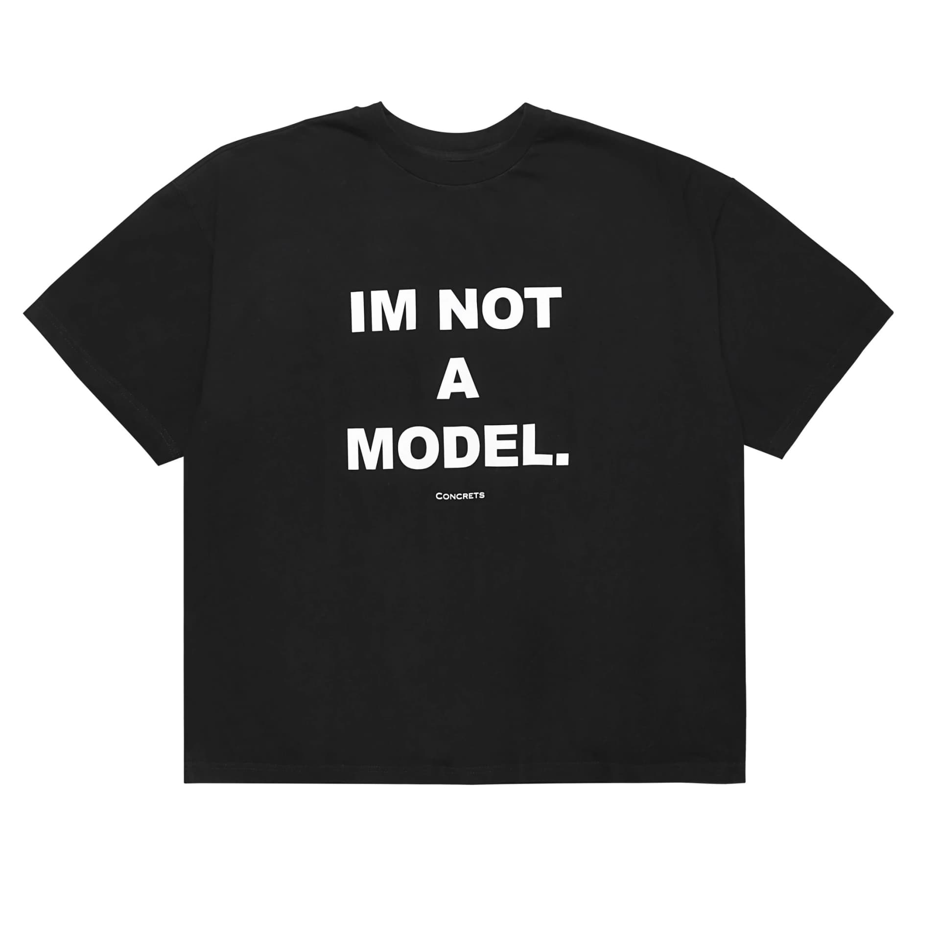 I'M NOT A MODEL T-SHIRT — BLACK - imagen 2