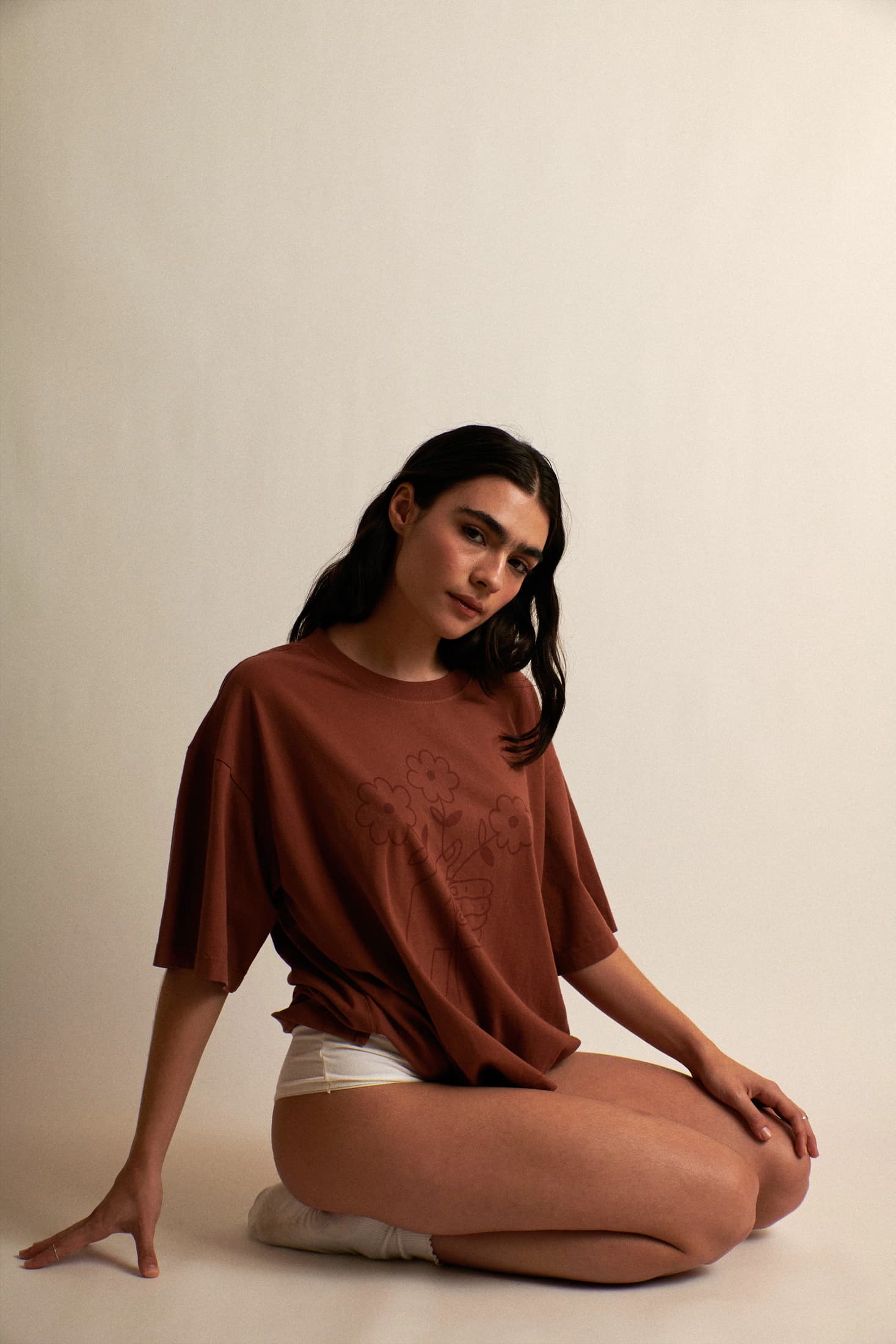 Camiseta TE TRAJE FLORES - imagen 2