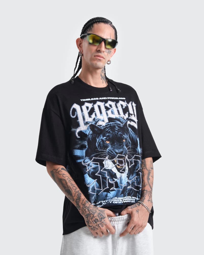 Camiseta Negra Oversize Panther - imagen 4