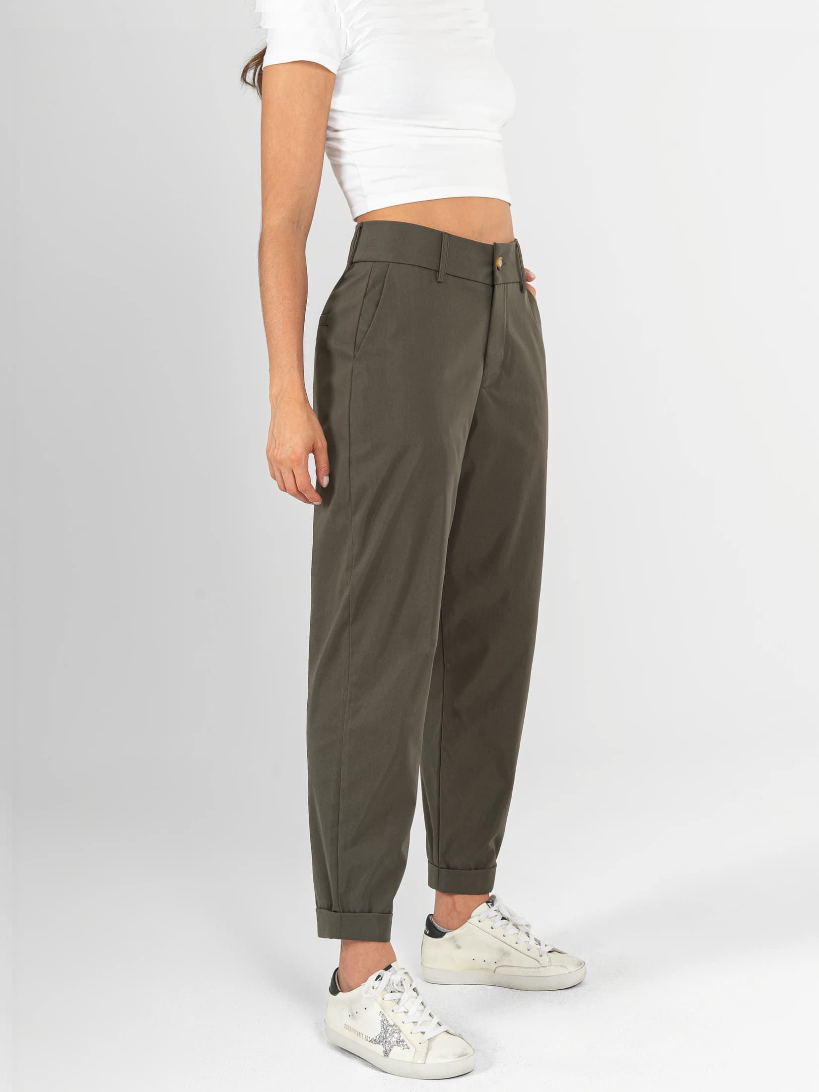 Ref: 0620645 Pantalón slouchy, sin prenses, tono verde, tejido plano liviano, rigido, tiro alto - imagen 2
