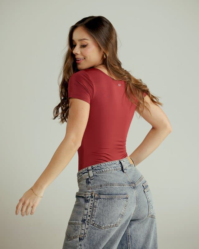 BodySuit Tee Flow Deep Red - imagen 5