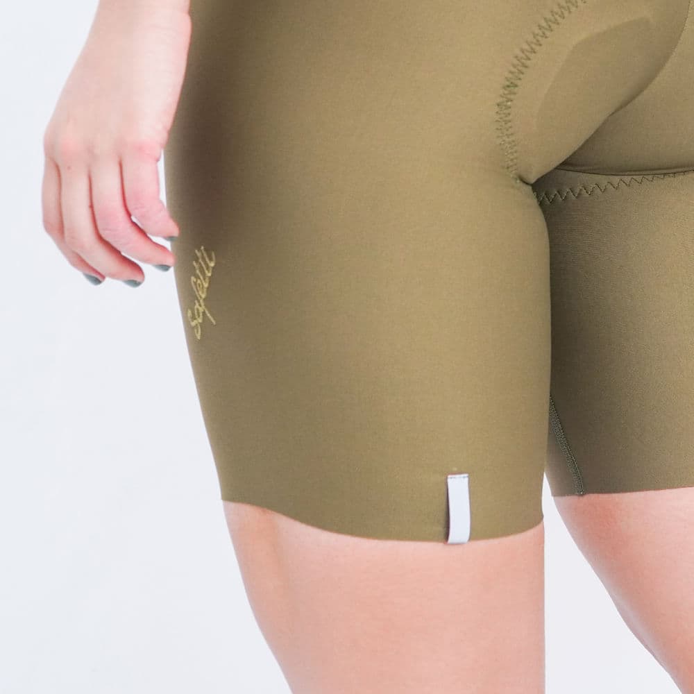 PANTALONETA CICLISMO TOSCANA 2.0 OLIVA PARA MUJER - imagen 3