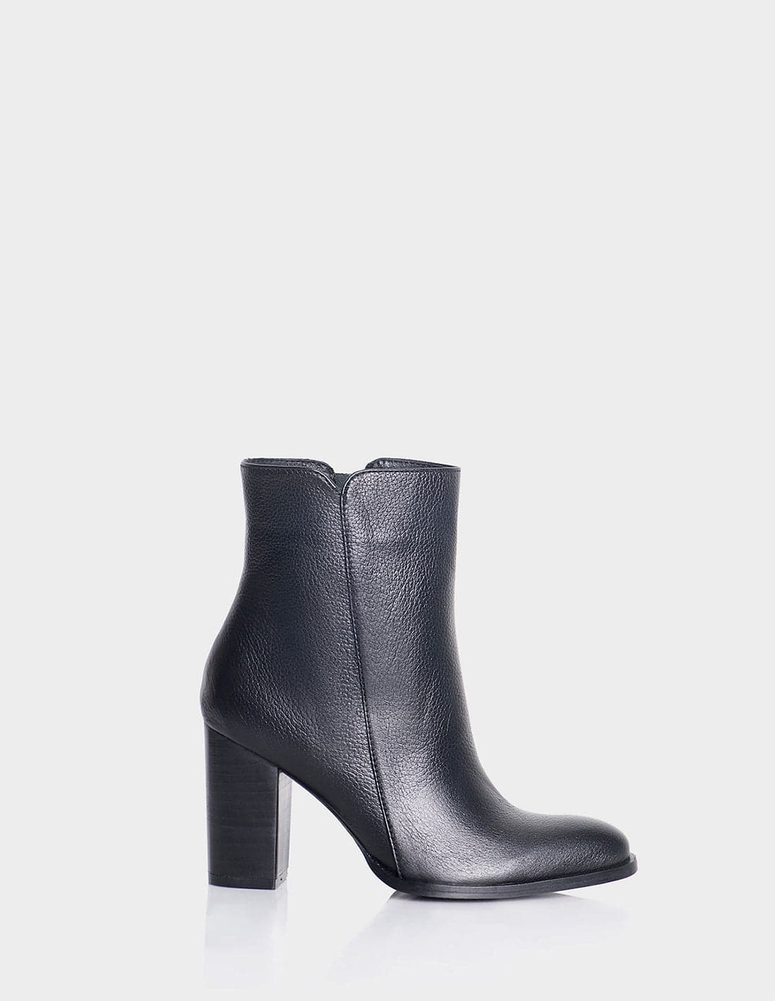 Botin Pamela Cuero Negro - imagen 1