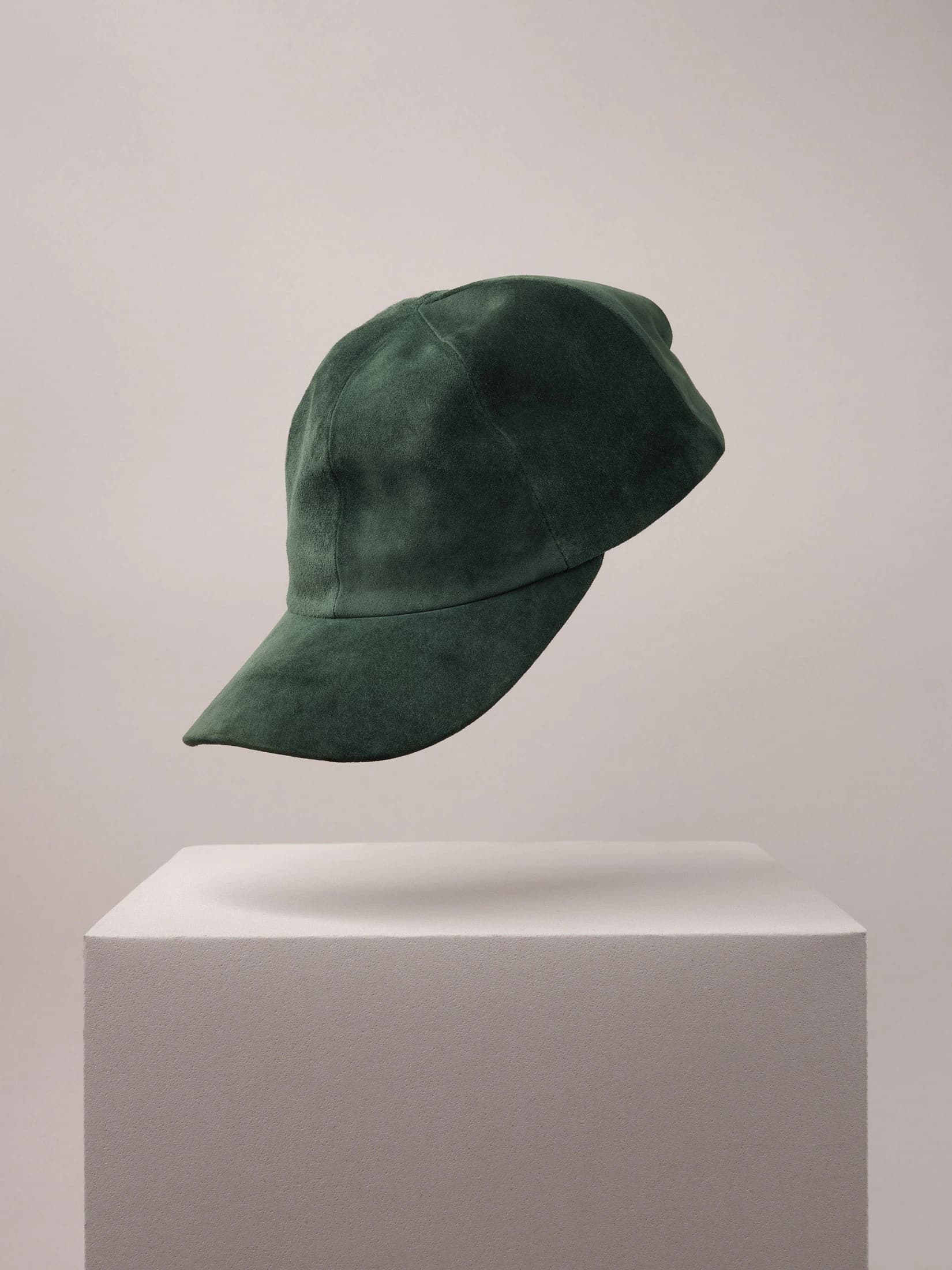 Suede Cap · Green