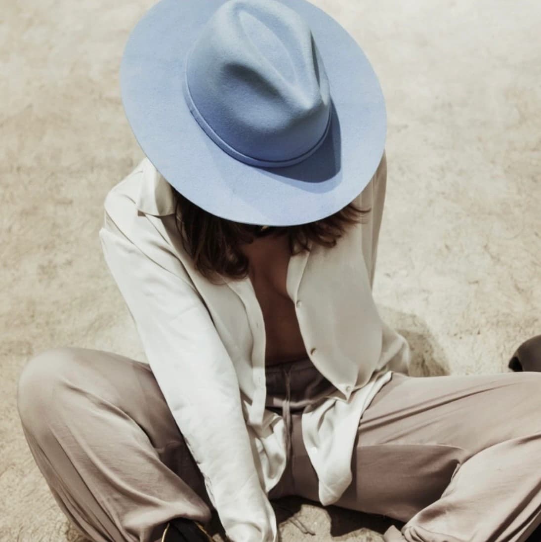 Fedora – gold - imagen 10