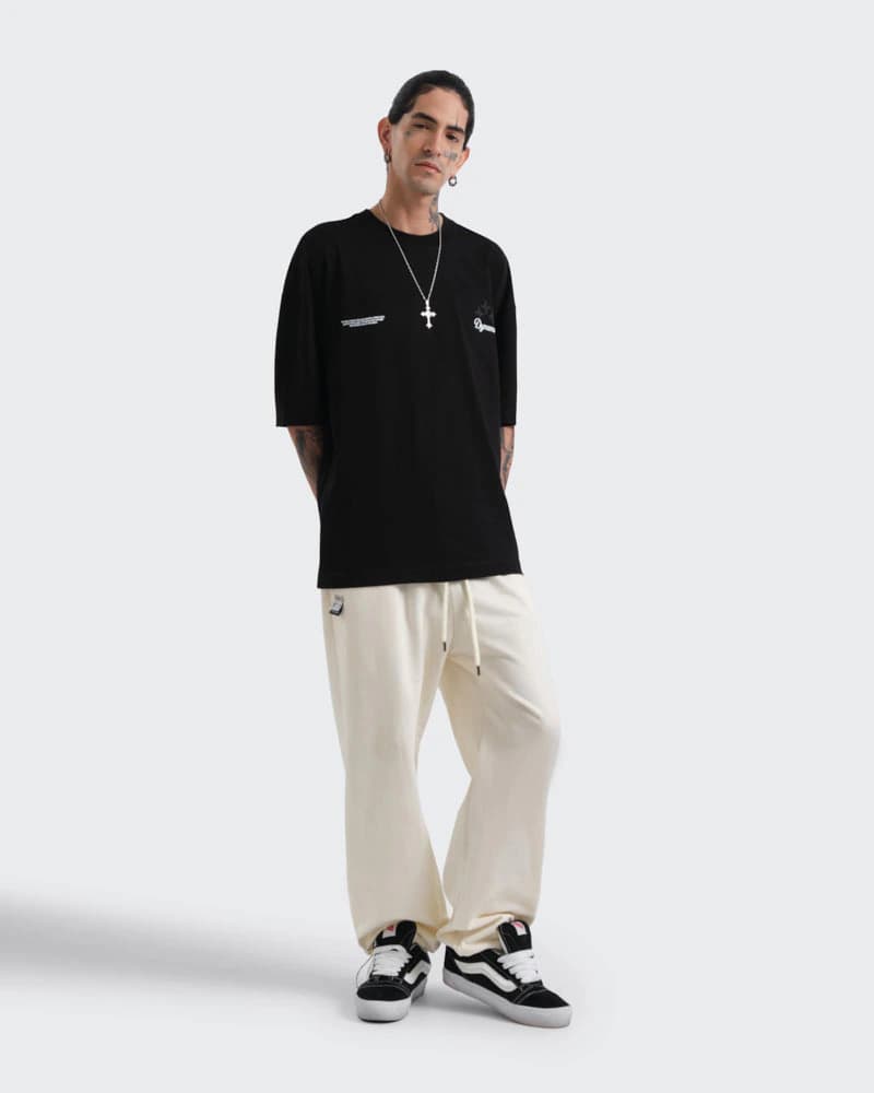 Camiseta Negra Oversize Guardian's - imagen 8
