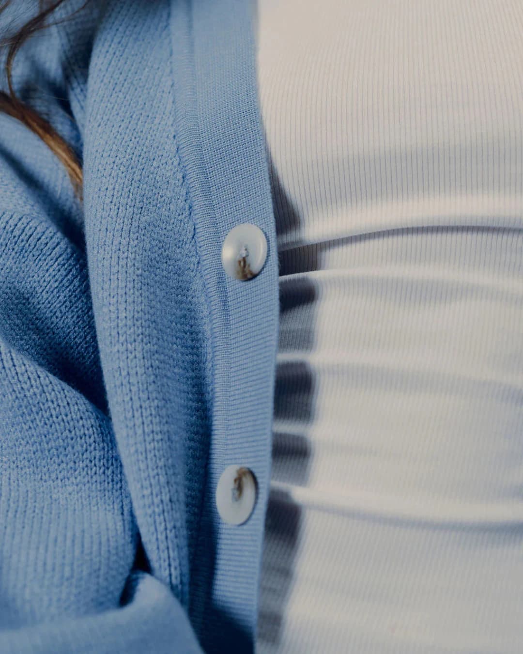 BABY BLUE CARDIGAN - imagen 2