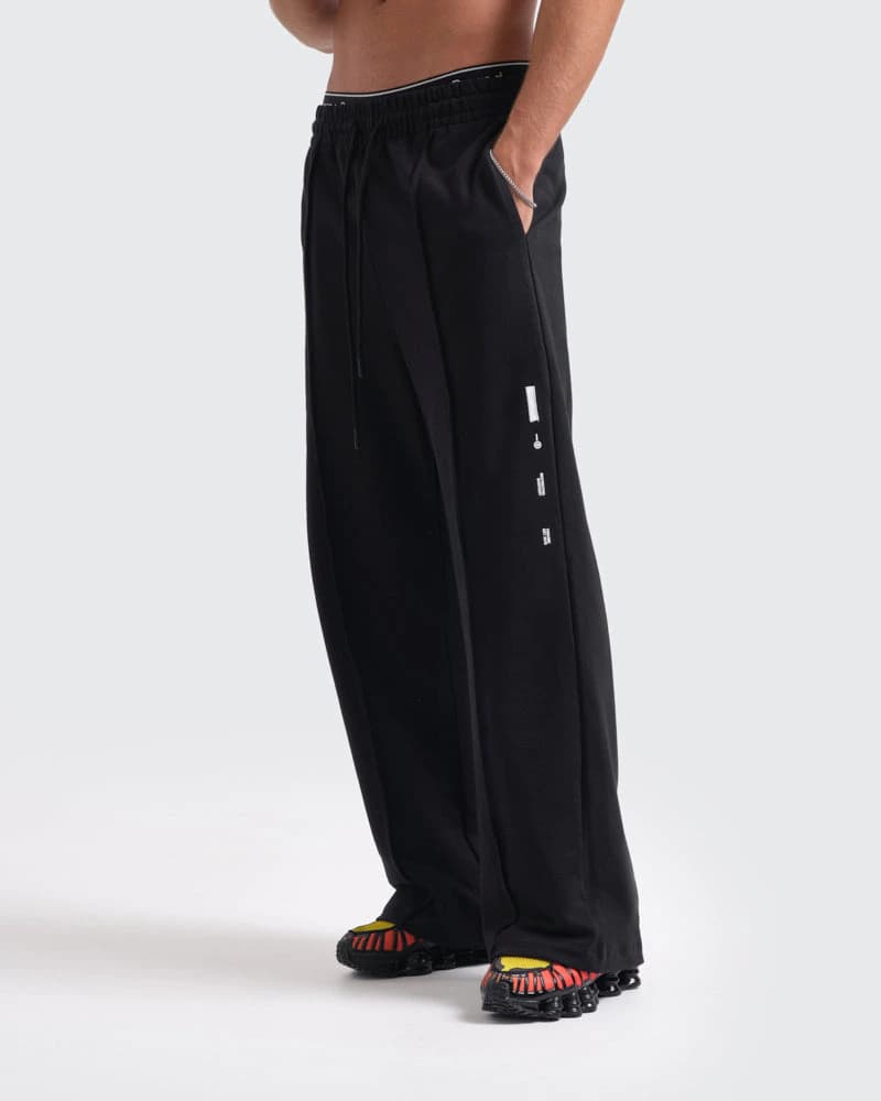 Sudadera Negra Básica - imagen 8