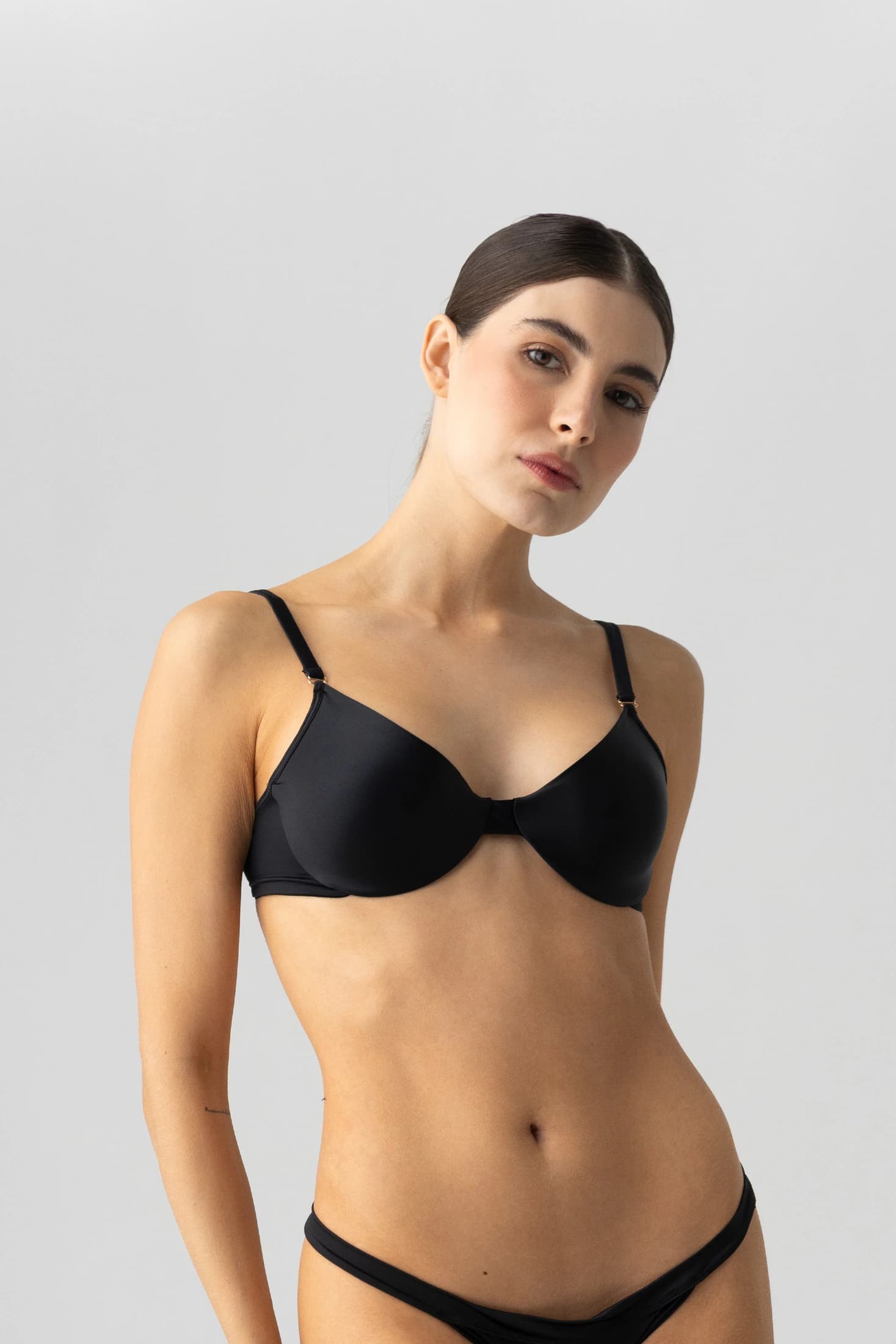 BRASIER ELLIPSE CON ARO INVISIBLE GLOWY & SILKY NEGRO - imagen 1