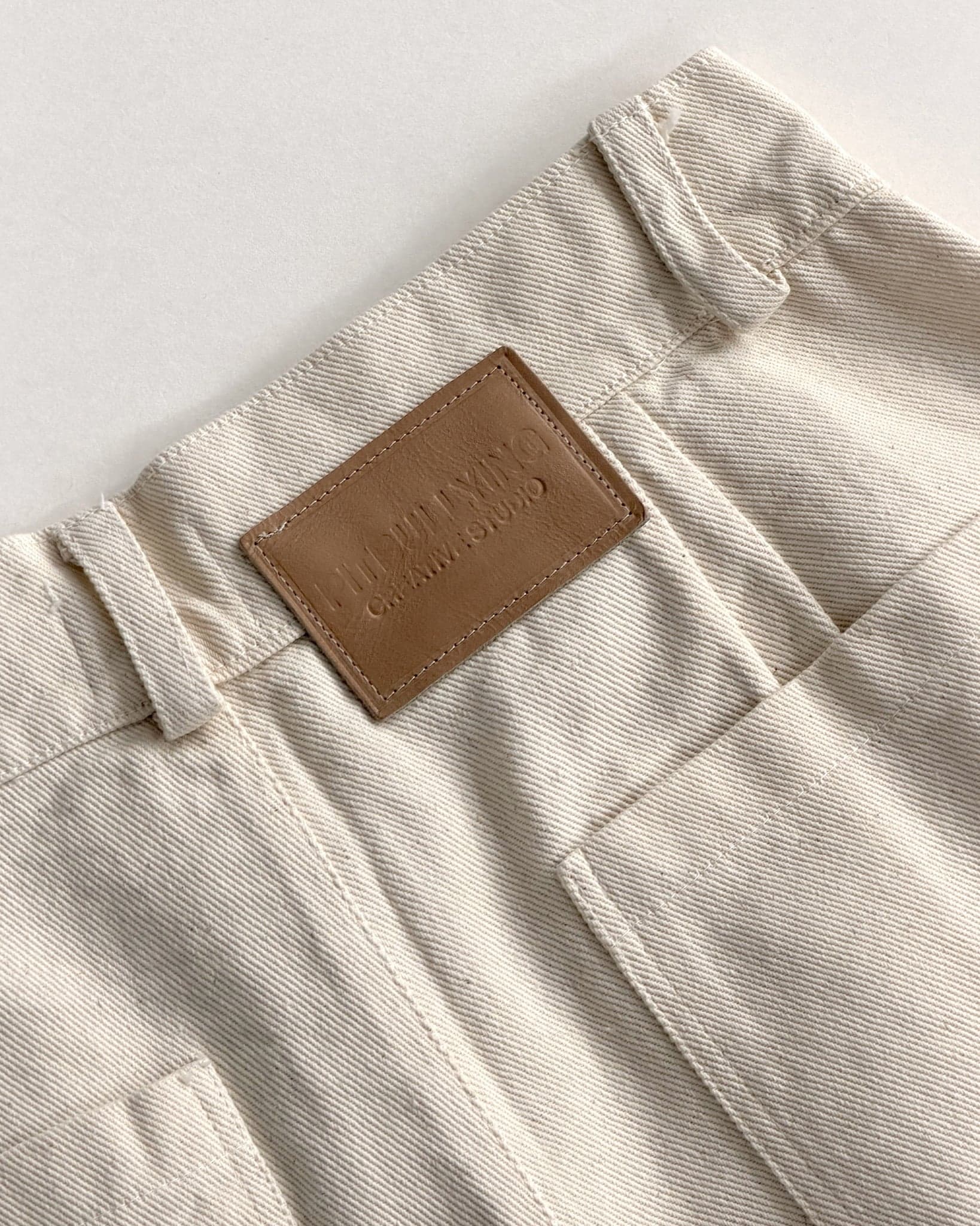 JORT DENIM JAPANESE BEIGE - imagen 7