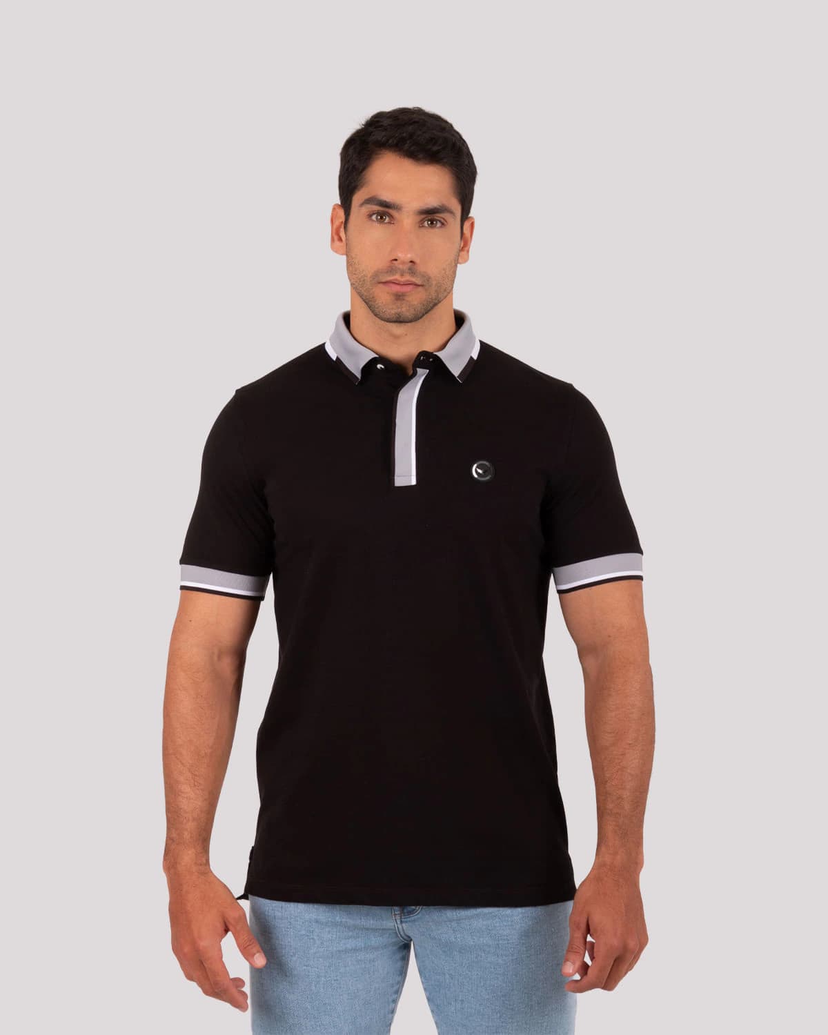 Polo negra para hombre