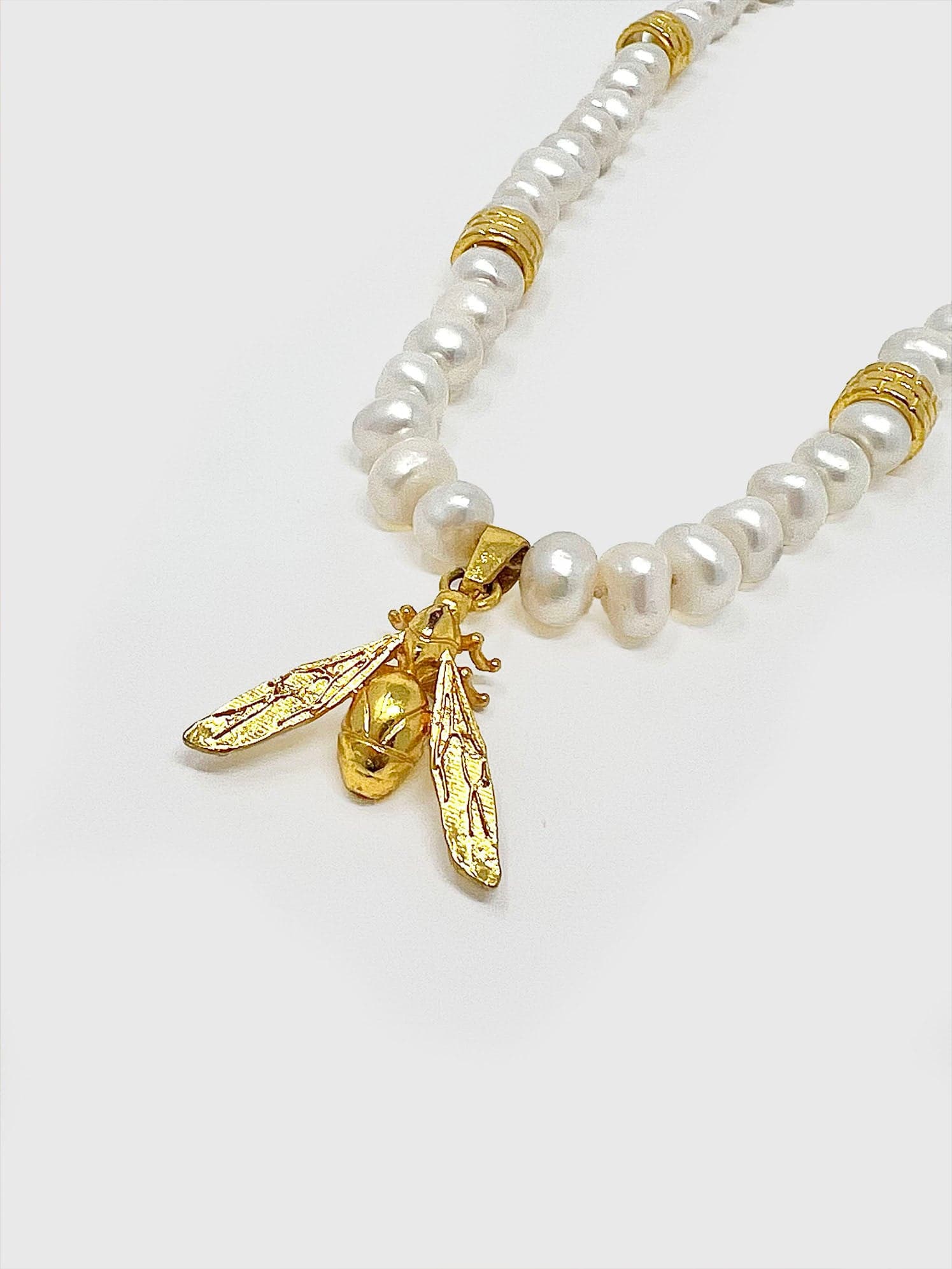 Collar de perlas dije hormiga culona - imagen 2