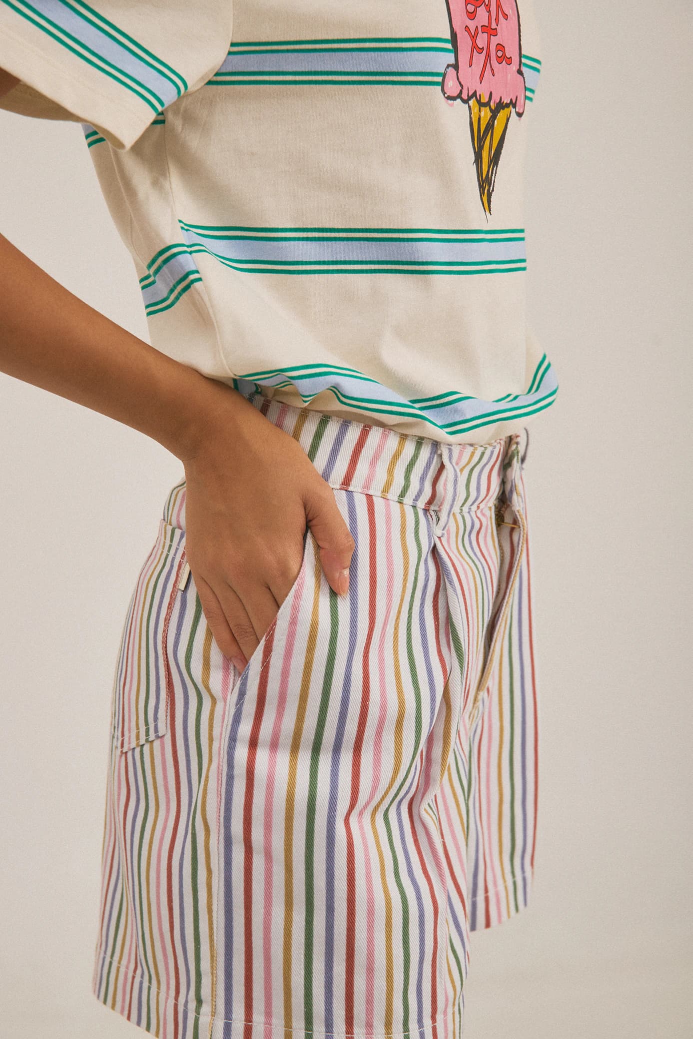 Short Hellen Arcoiris - imagen 3