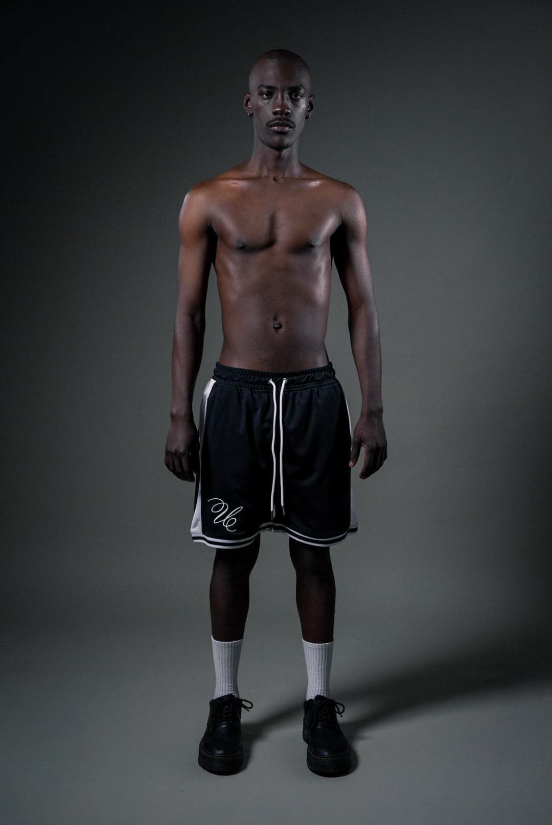 SHORT CHILDHOOD - NEGRO - imagen 2