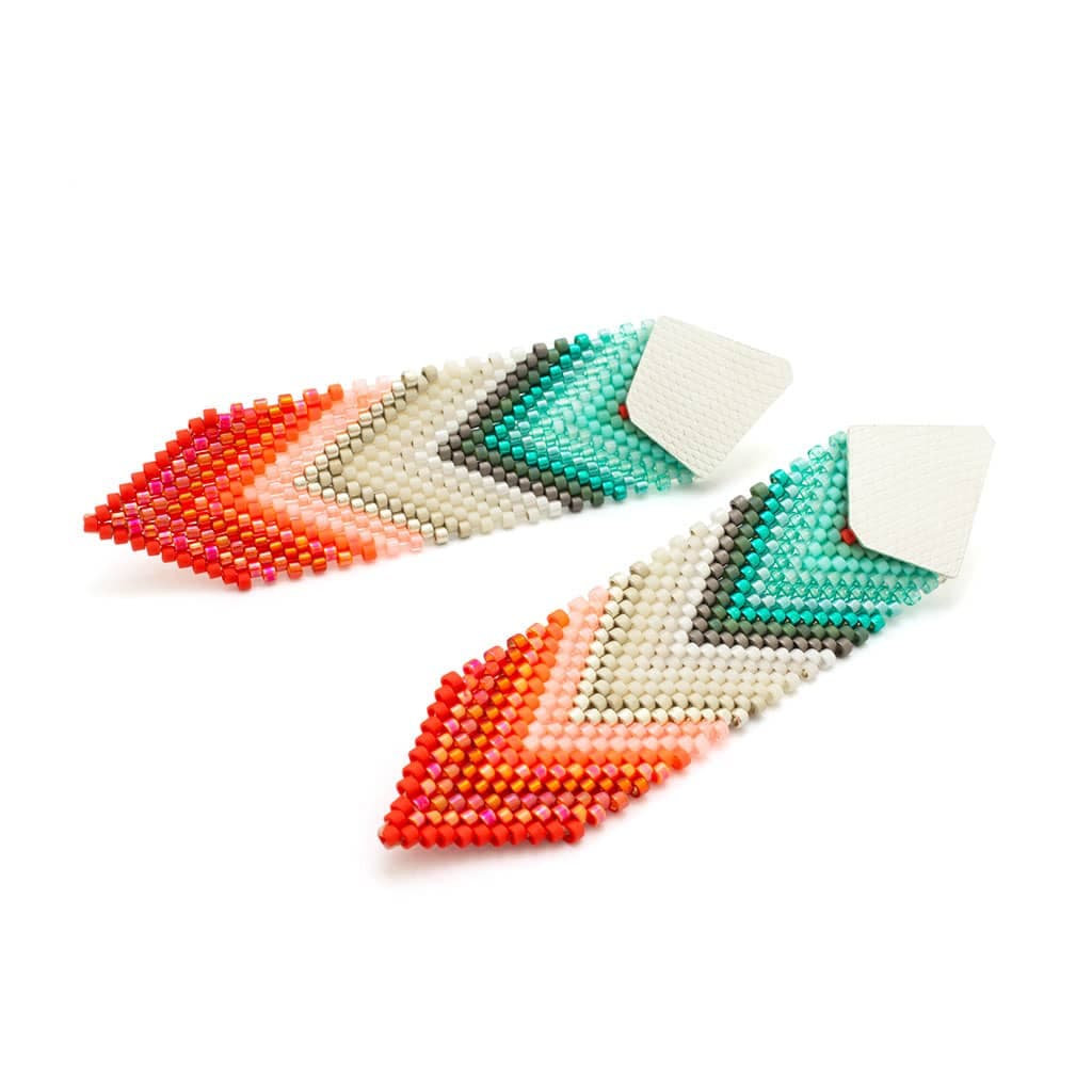 ARETES PLUMAS