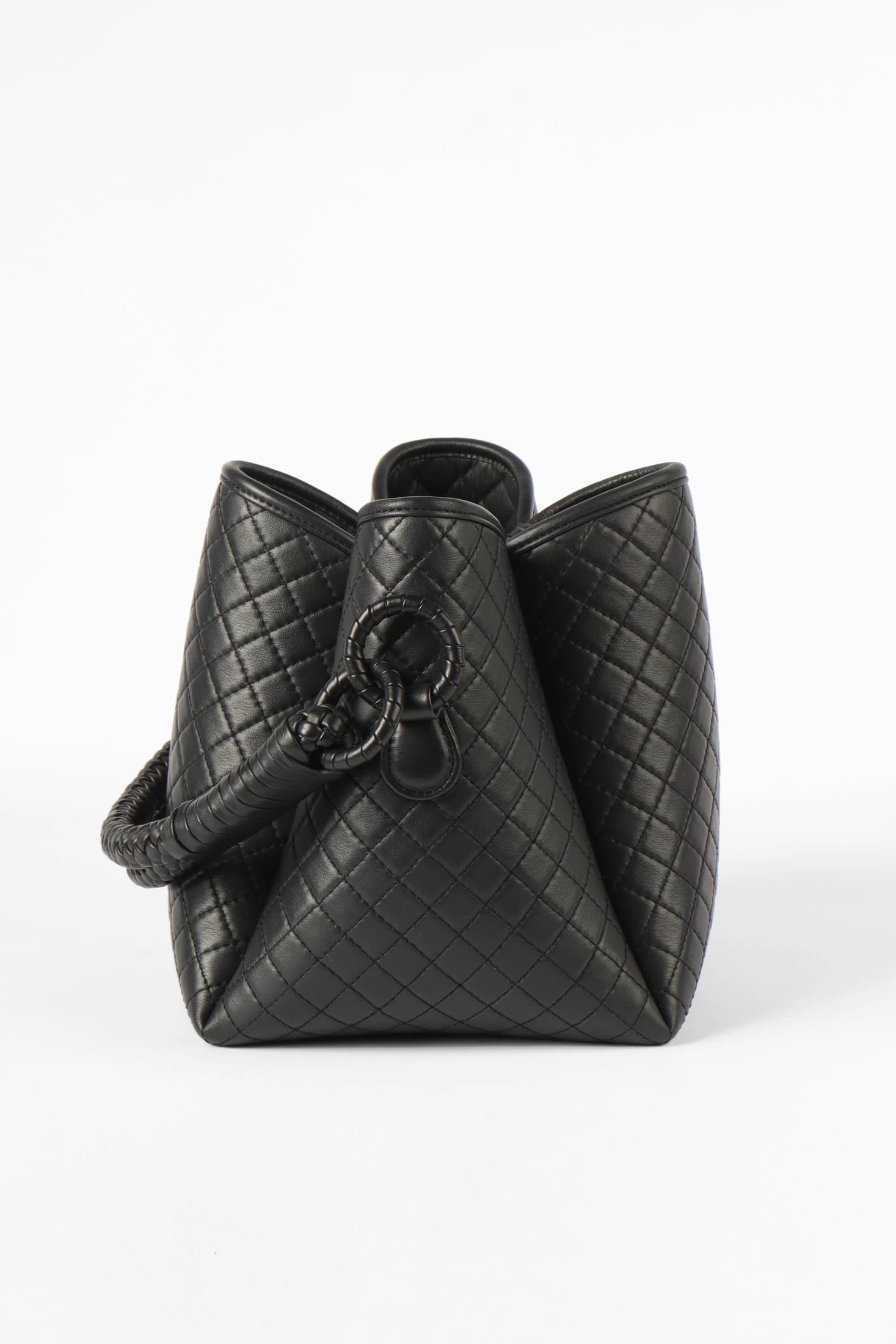 Tulip Bucket Bag, Black - imagen 2