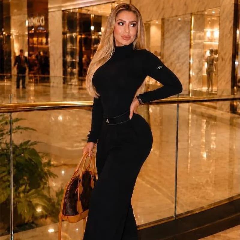 SET ALO PANTALON NEGRO CON BUSO
