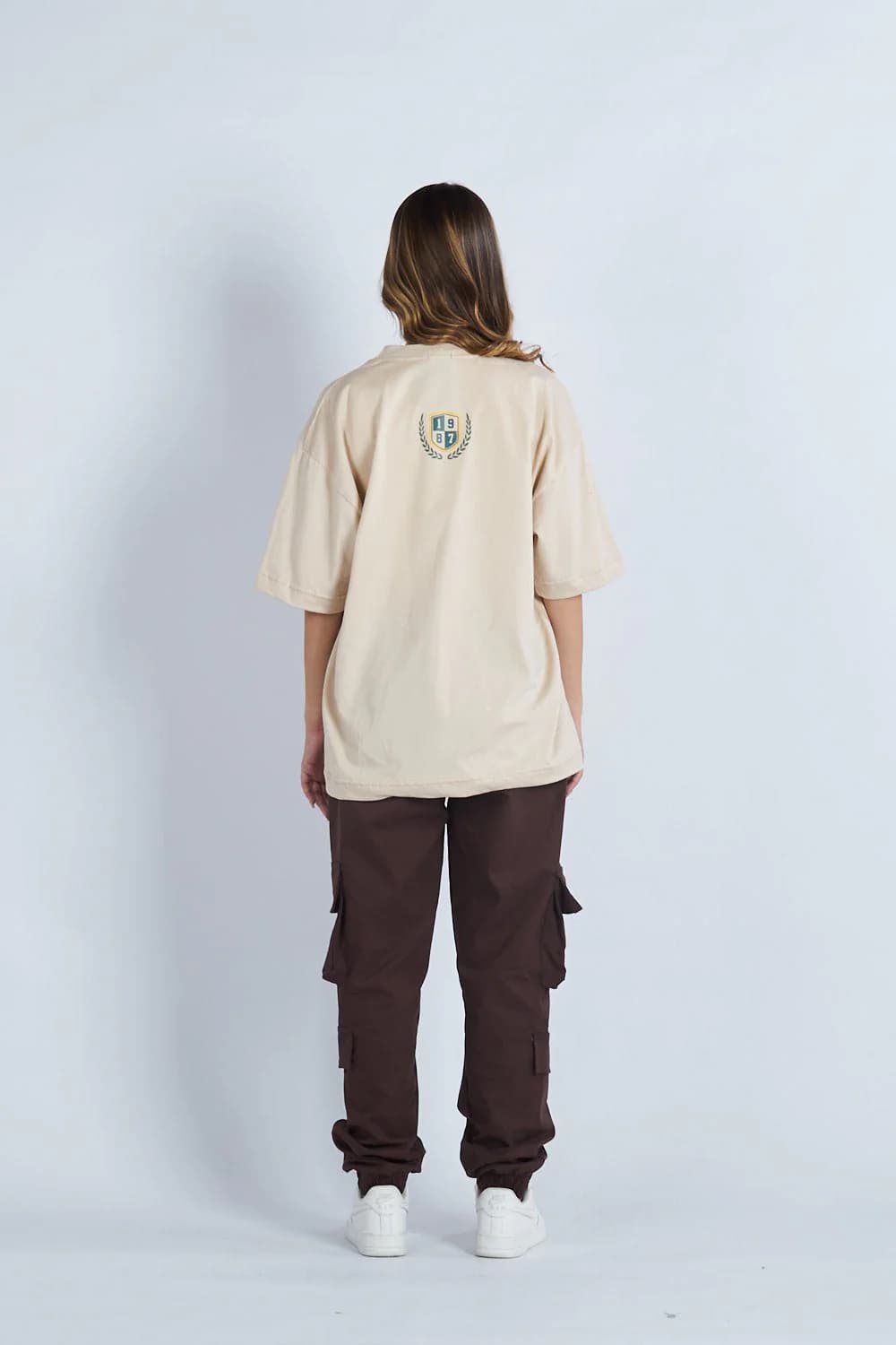 Camiseta oversize estampado New Jersey Beige | DROP 03 | - imagen 4