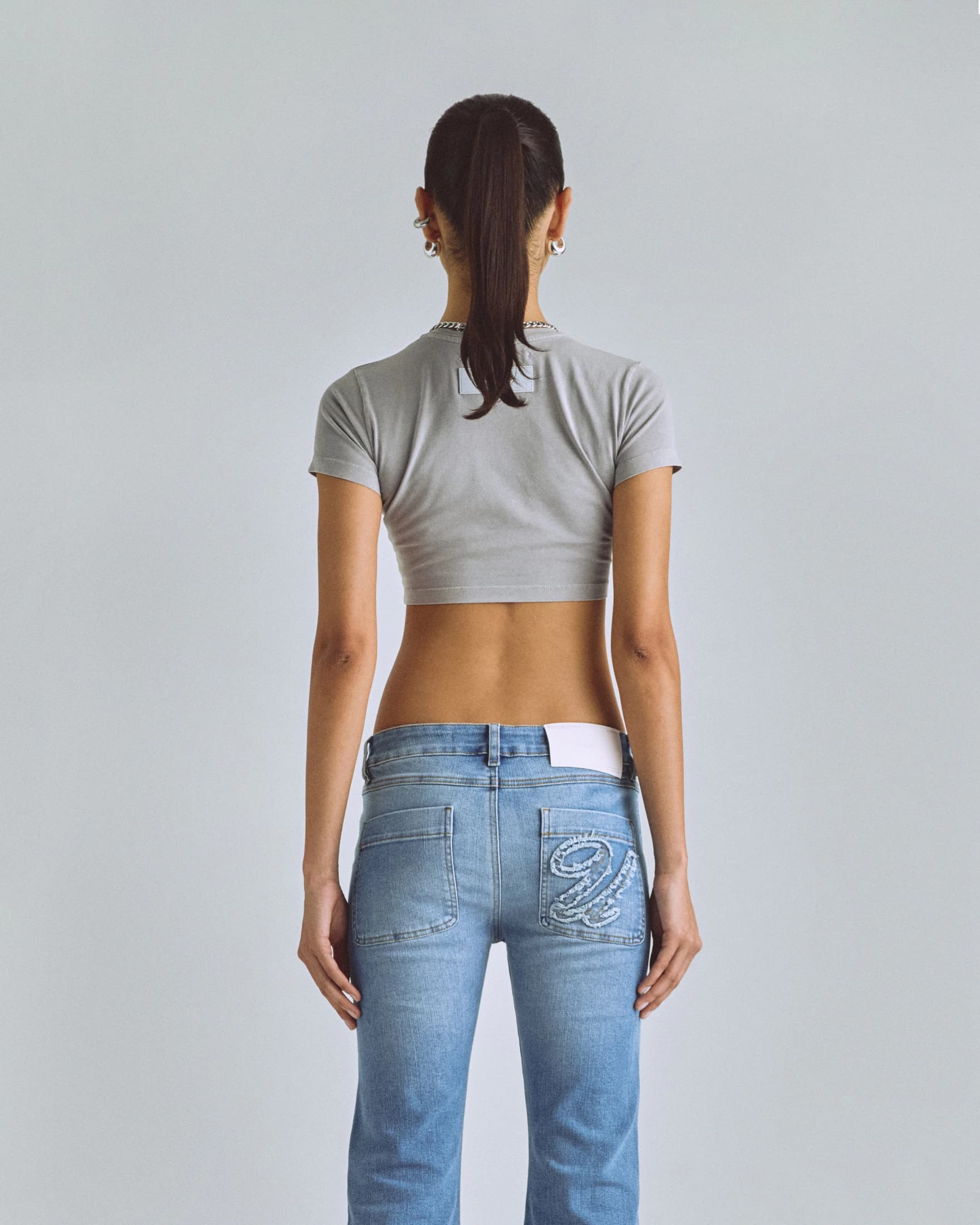 Basics Baby Tee Washed Gray - imagen 3