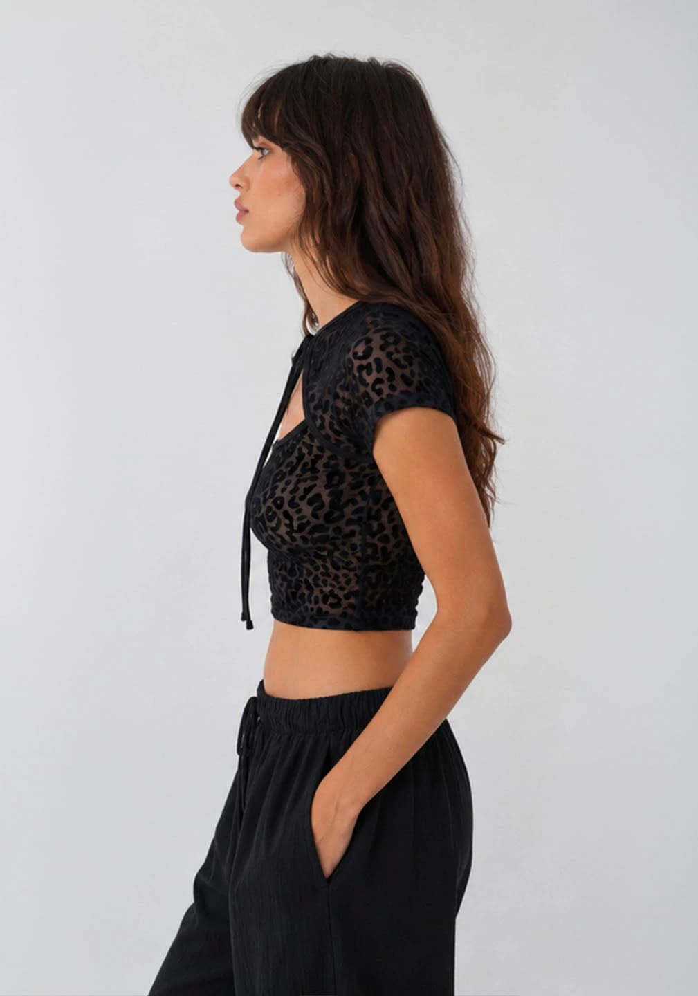 NINA BLACK CROP TOP - imagen 2